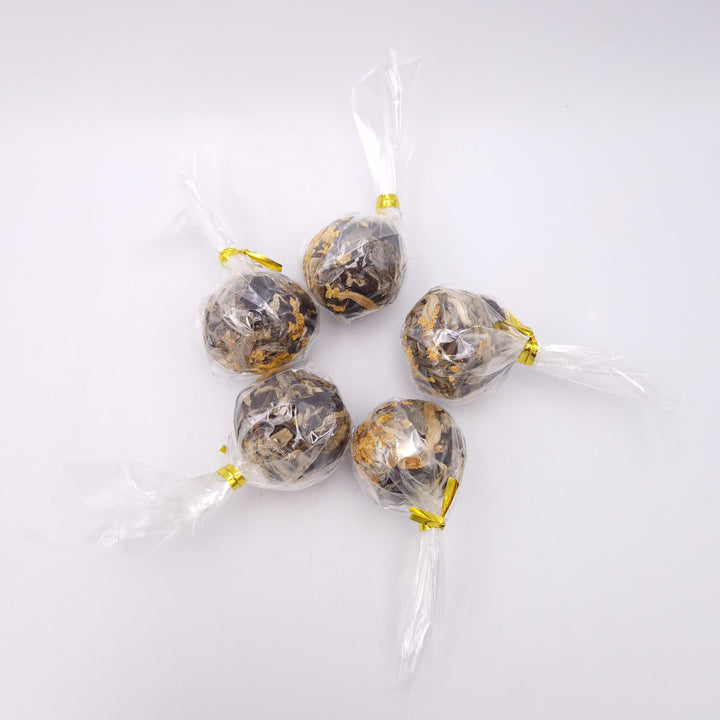 Dispersing White Tea Ball with Osmanthus