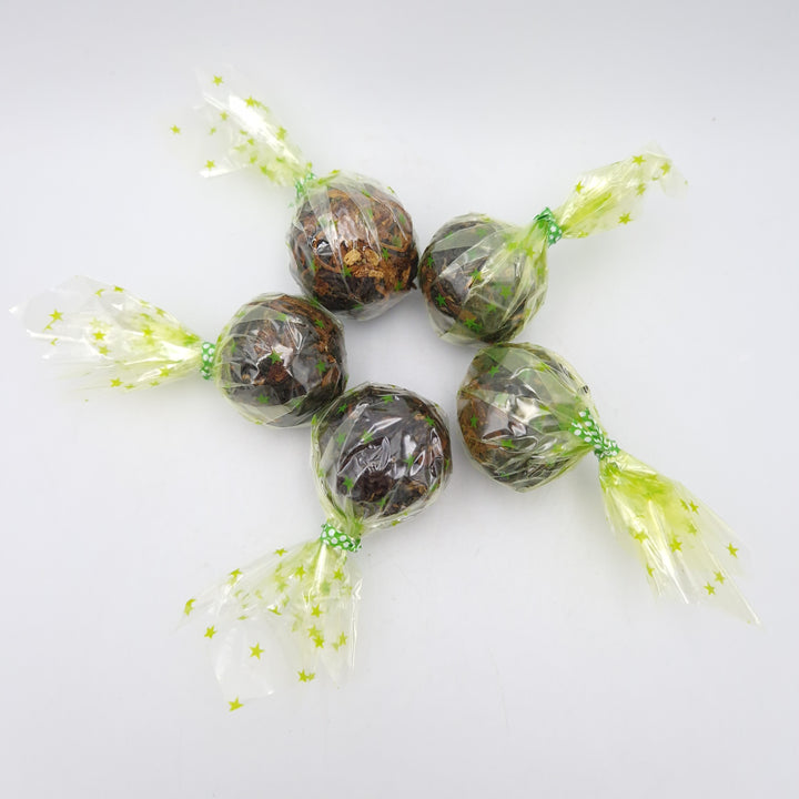 Dispersing Black Tea Ball with Honeysuckle